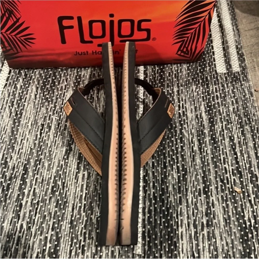 Authentic Flojos mens designer flip flops sandals sz 11